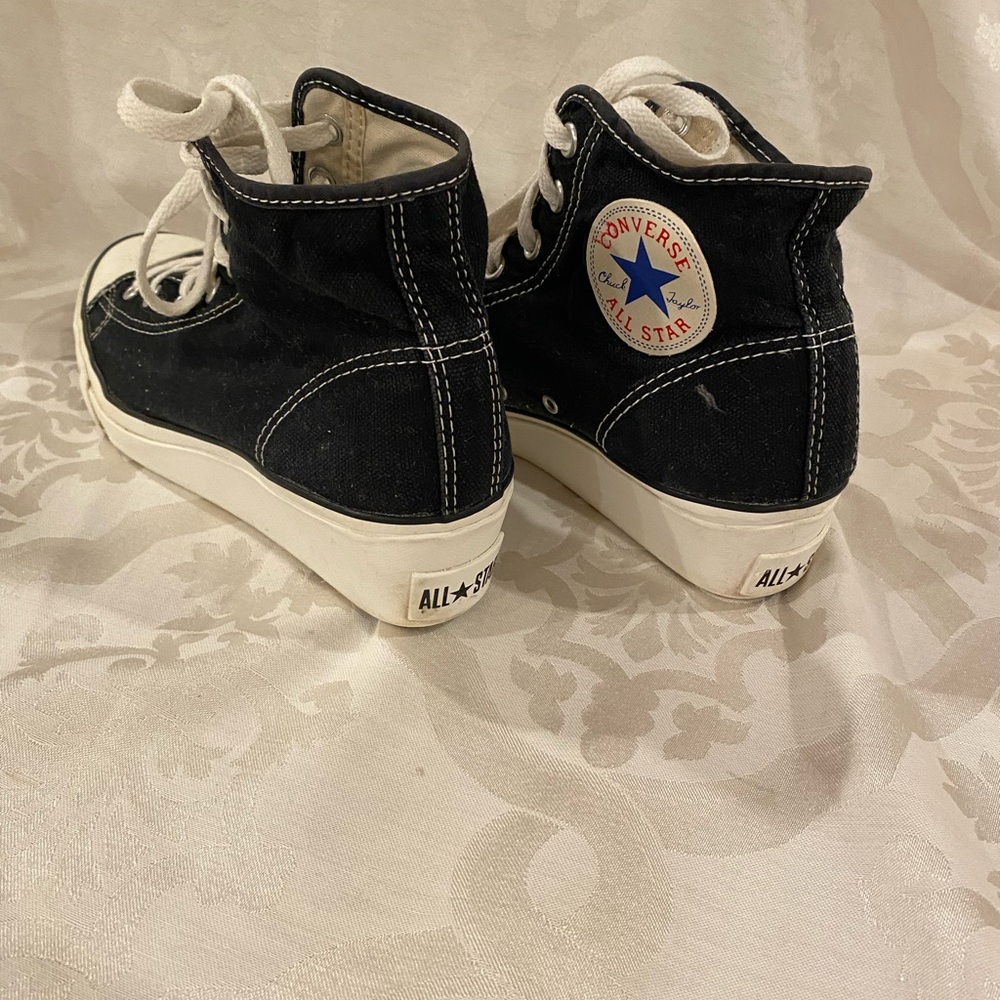 Converse ladies wedge platform black All Stars sz 7 - Picture 3 of 3